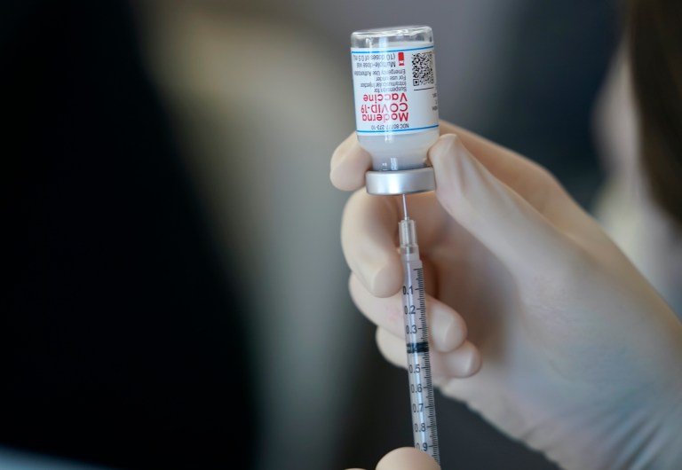 Judge reportedly allows people on probation to get vaccinated in place of doing service hours