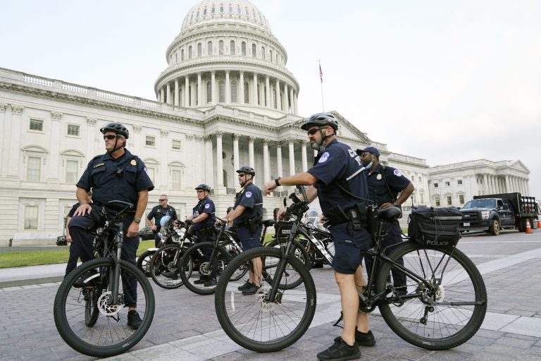 Going maskless can lead to arrest, Capitol Police say