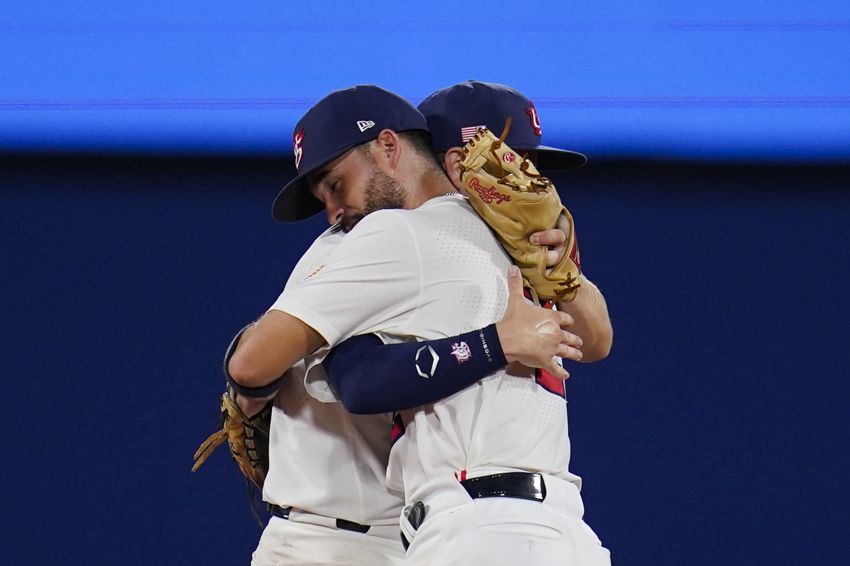 US baseball player to become sixth person in history to win medal in Summer and Winter games