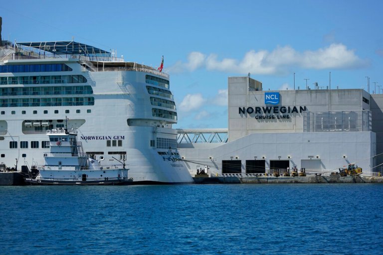 COVID-19 outbreak hits cruise ship traveling to New Orleans