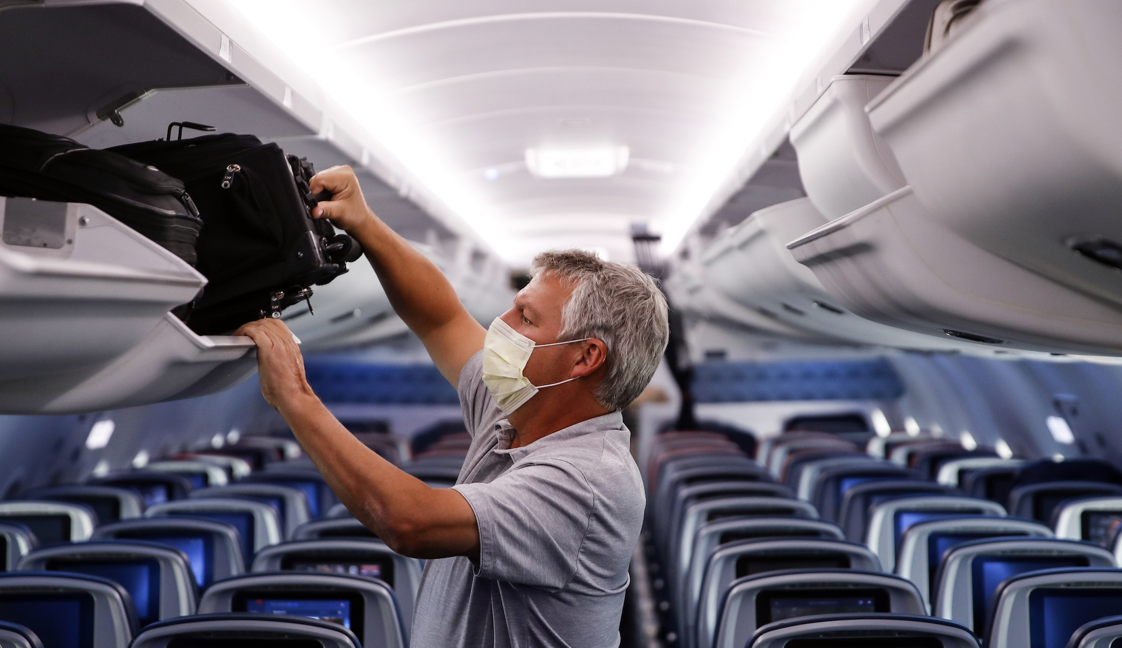 Biden administration to extend federal mask mandate