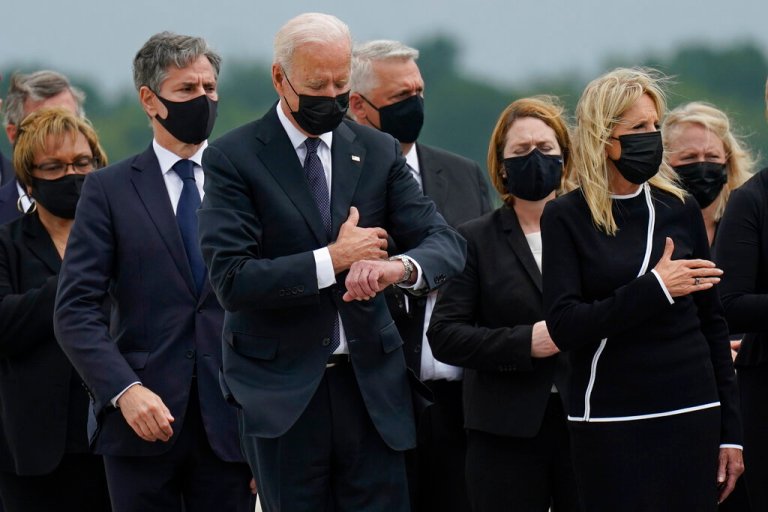 Father of Marine killed in Kabul describes Biden ‘barking’ at him, tense stare-down: ‘Why are you arguing with me?’