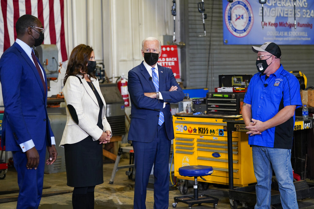 Biden makes bizarre gaffe while introducing Gretchen Whitmer