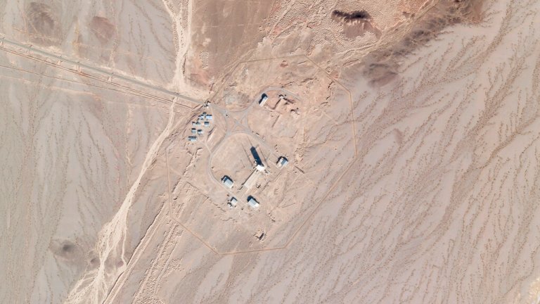 Iran allegedly preparing for space launch amid continued Vienna talks