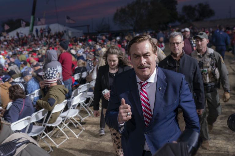 Mike Lindell sending truckload of pillows to Freedom Convoy protesters in Ottawa