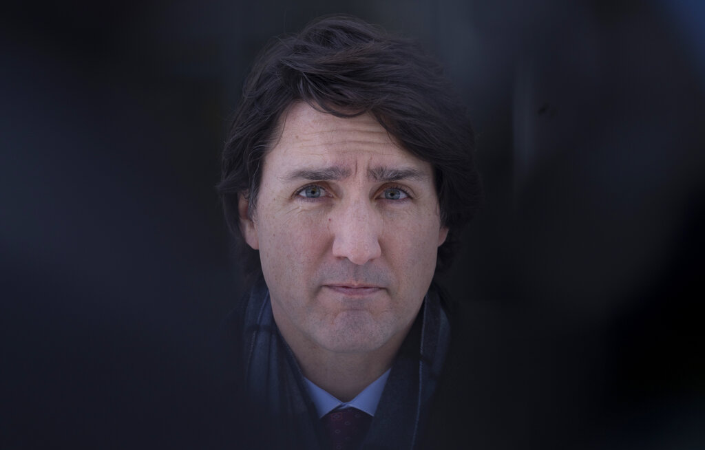 Trudeau accuses COVID-19 mandate protesters of defying election