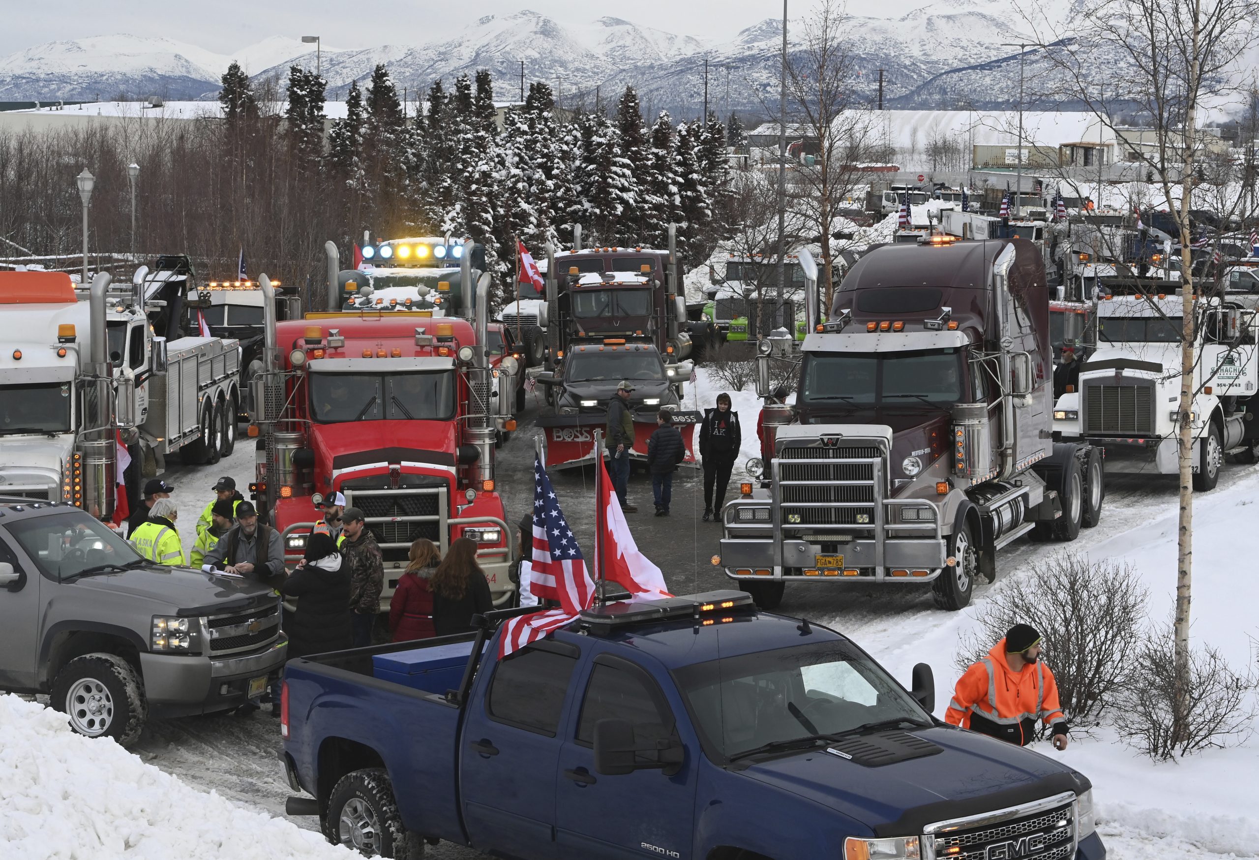 Alaskan truck drivers rally to support Canadian protests
