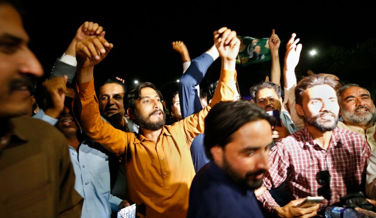 Pakistan court rules prime minister dissolving Parliament illegal