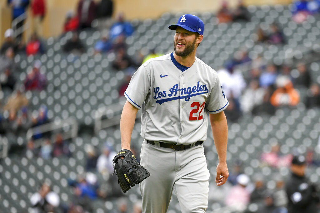 Dodgers pitcher Clayton Kershaw pulled from perfect game in eighth inning
