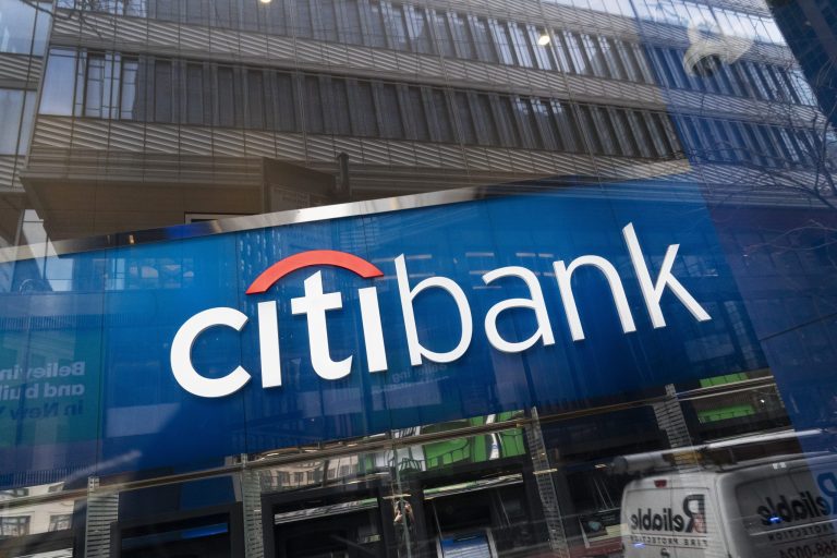 Senators pen letter demanding end to Citibank contracts over ‘abortion tourism’