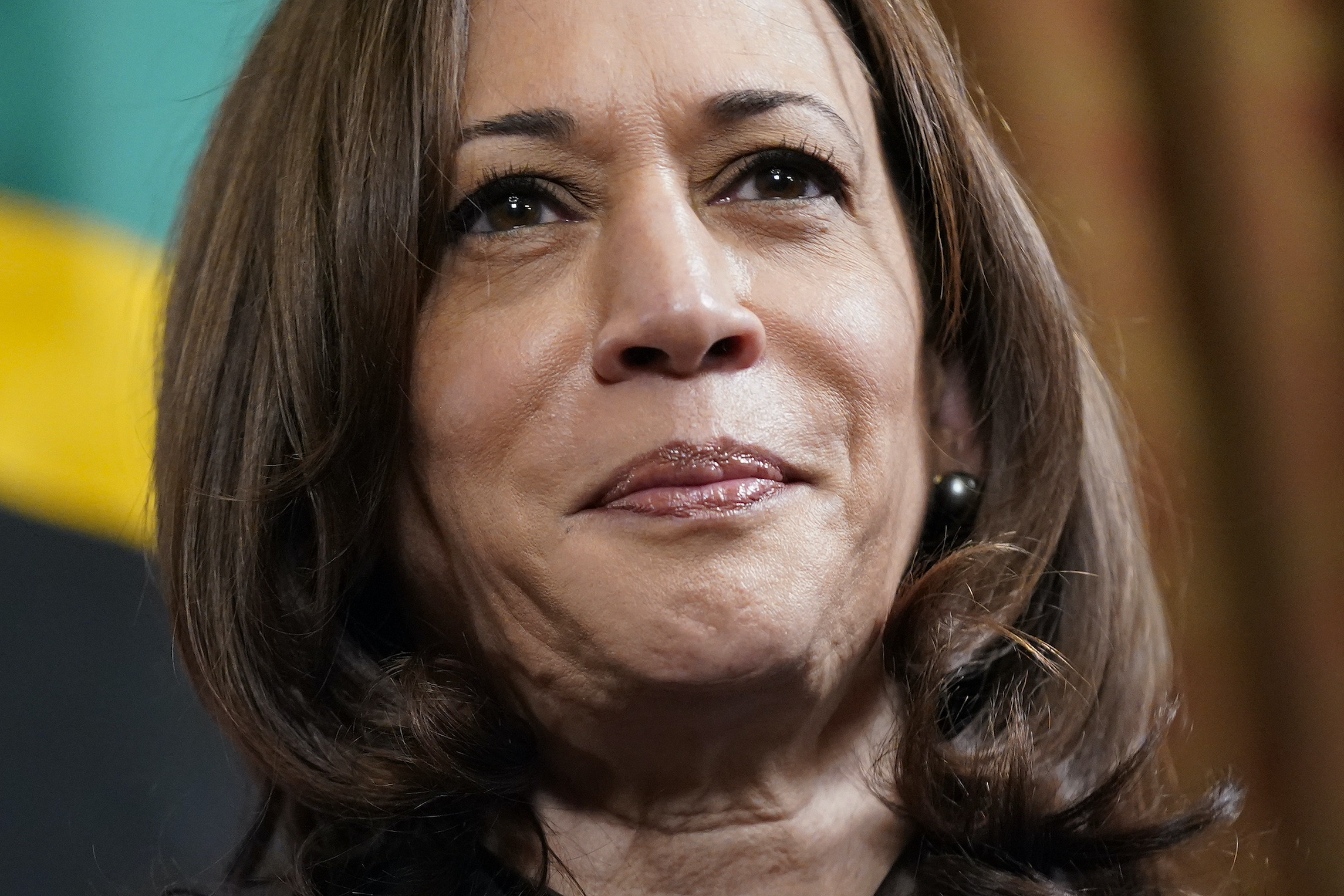 Kamala Harris tests negative for COVID-19 and will return to work Tuesday