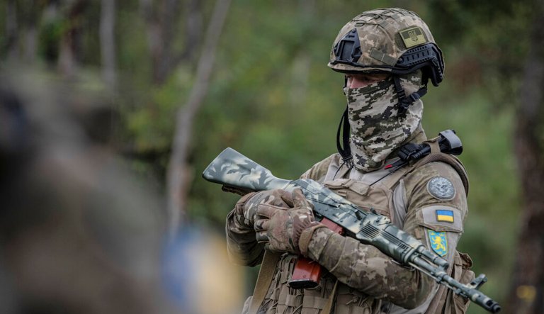 SEE IT: Ukrainians defend their homeland