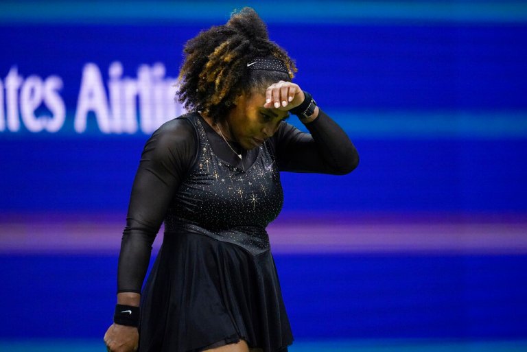 Serena Williams reacts in the third set against Ajla Tomljanovic during the third round of the U.S. Open.