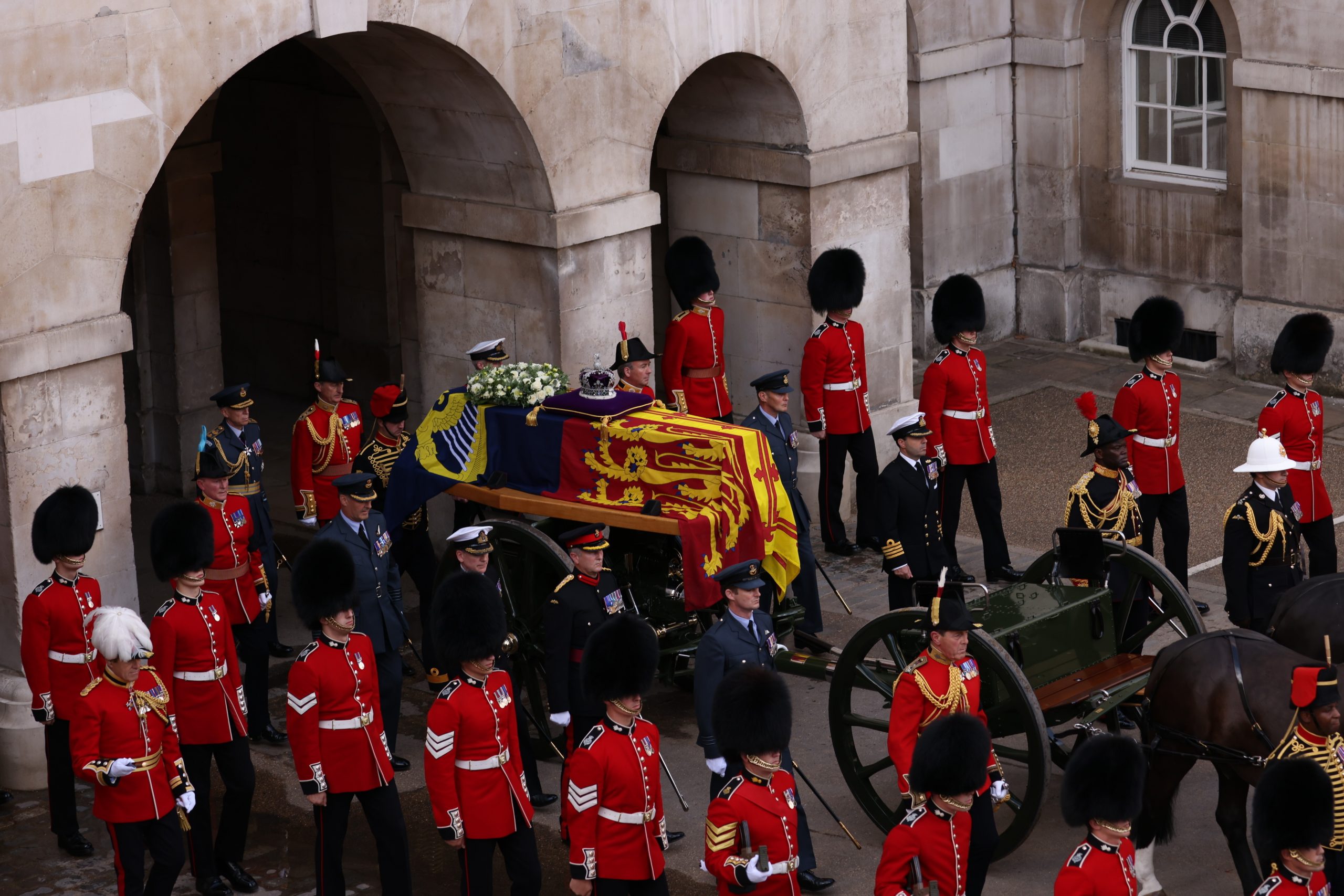 WATCH: Royal guard faints while standing watch at Queen Elizabeth II’s coffin