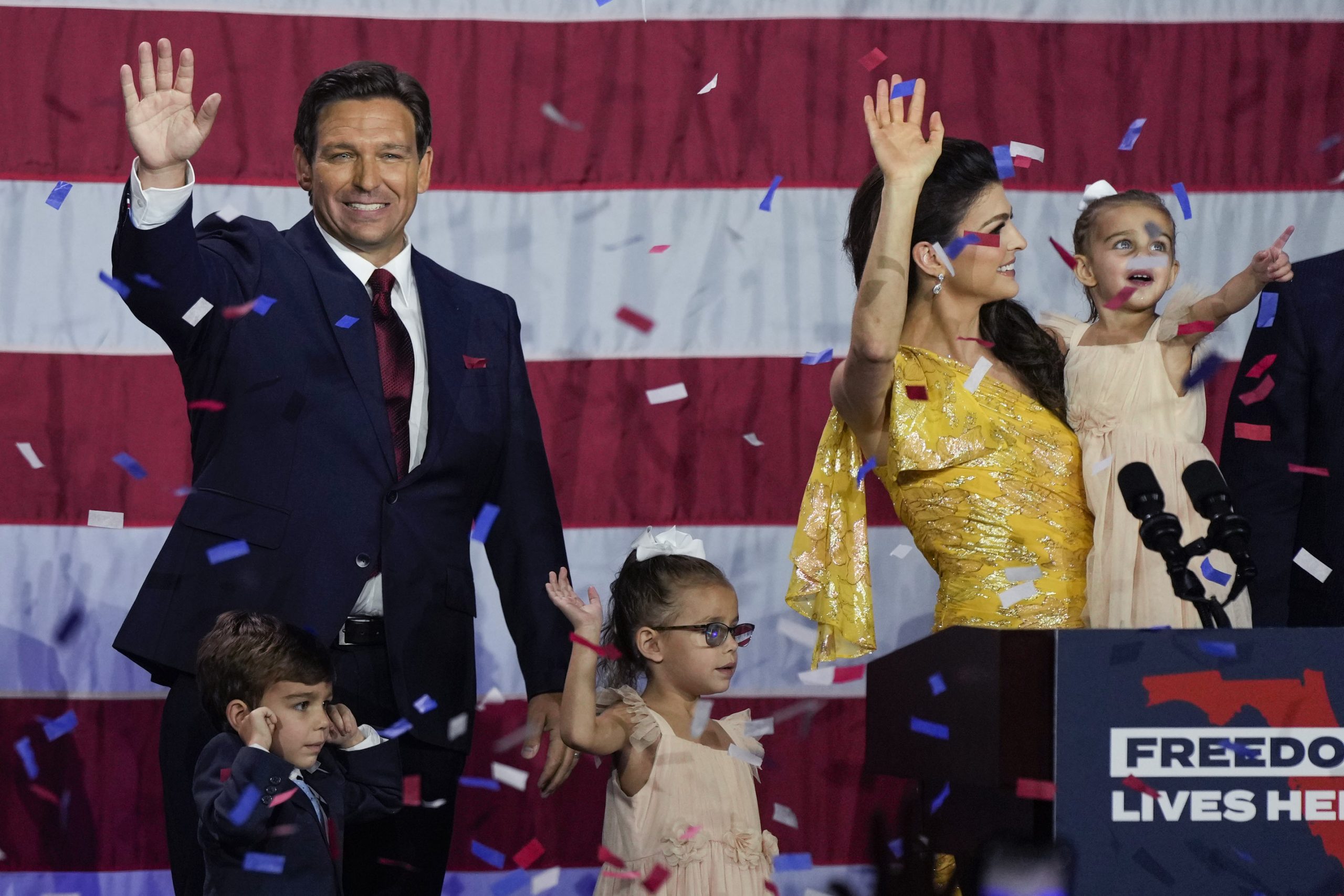 Bookmakers peg Ron DeSantis as favorite over Trump to win 2024 election