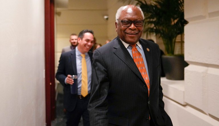 ‘It’s biblical’: Clyburn explains why he won’t leave House leadership with Pelosi