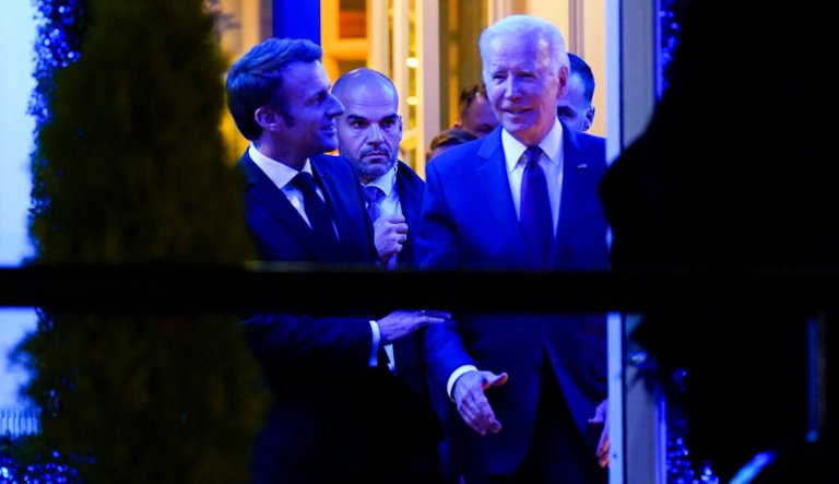 Biden takes Macron out to dinner in Washington
