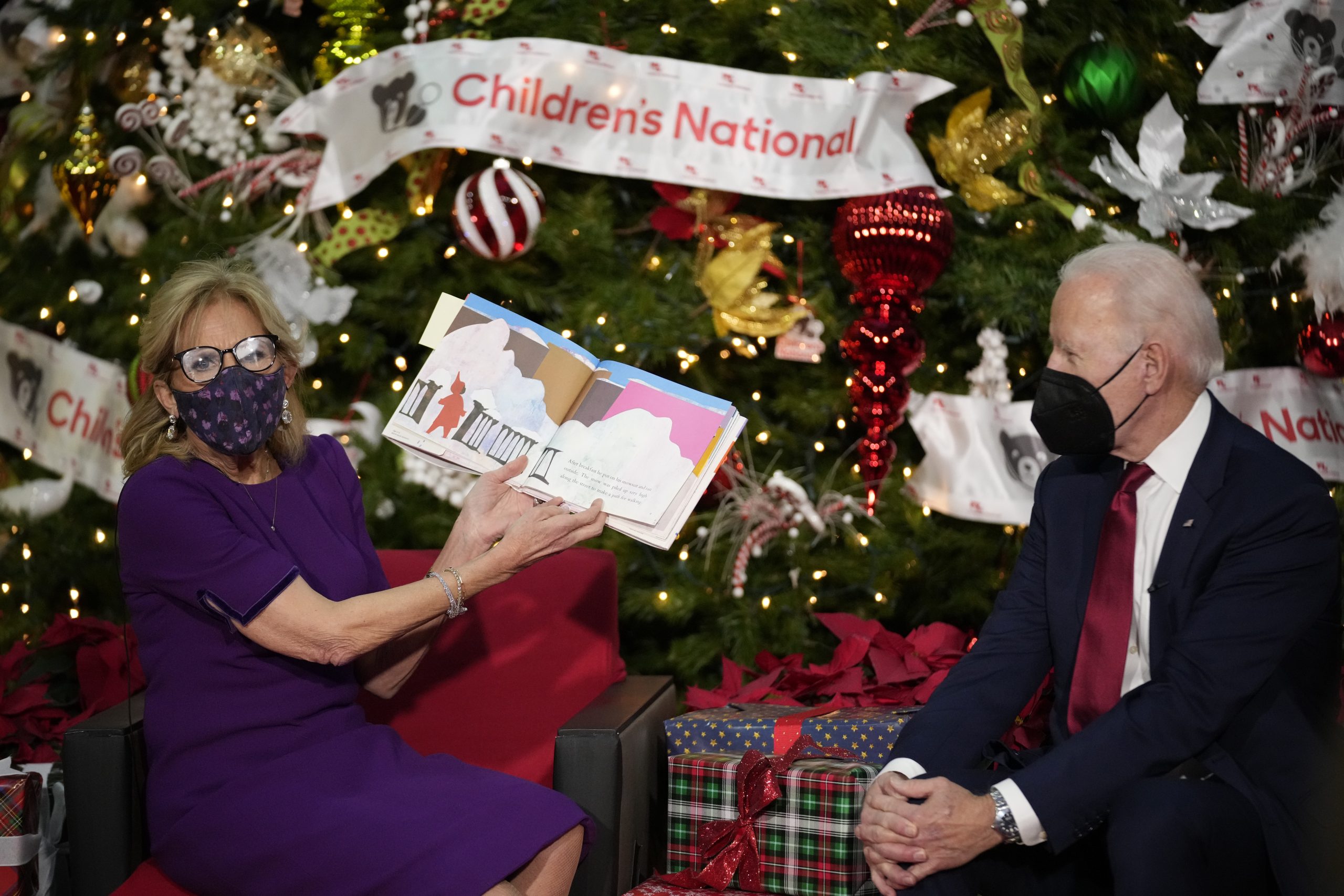 ‘It’s going to be OK’: Bidens read to hospitalized children before Christmas