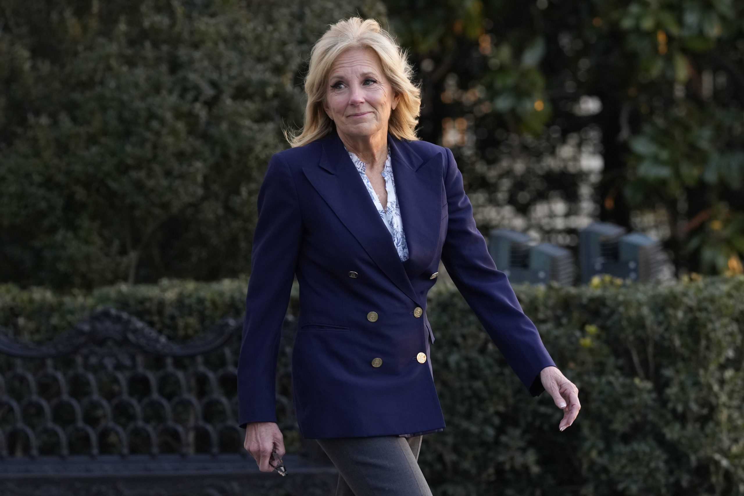 Joe Biden accompanies Jill Biden to Walter Reed for lesion removal surgery