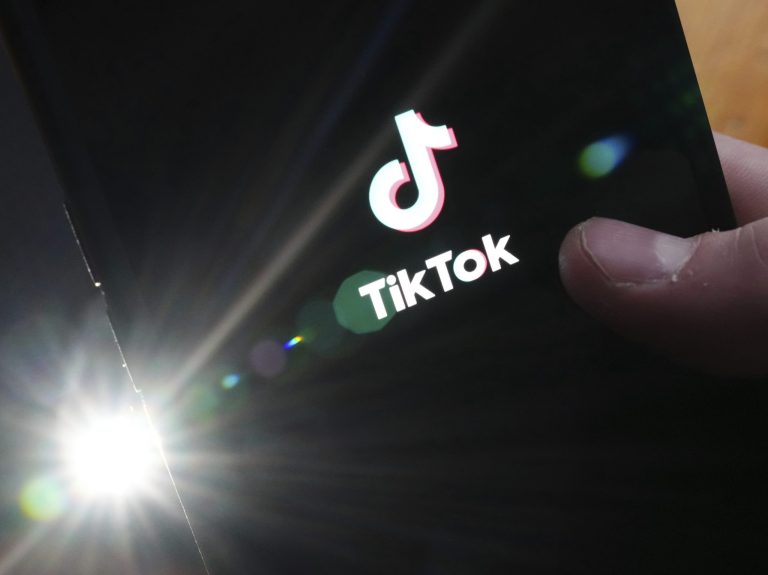 Viral TikTok ‘borg’ binge drinking trend becomes toxic on campuses