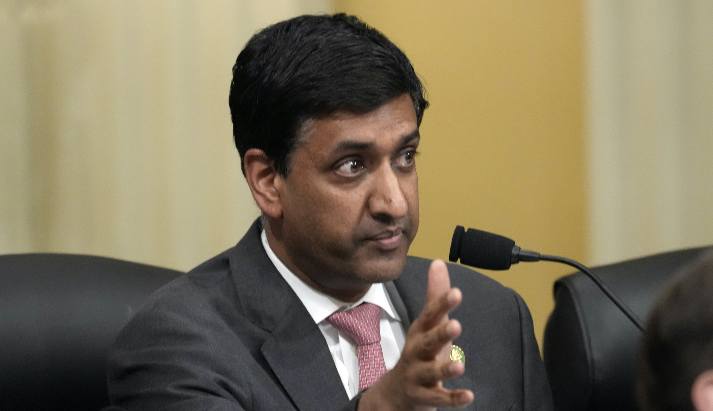 Ro Khanna calls for ‘lasting ceasefire’ in war between Israel and Hamas