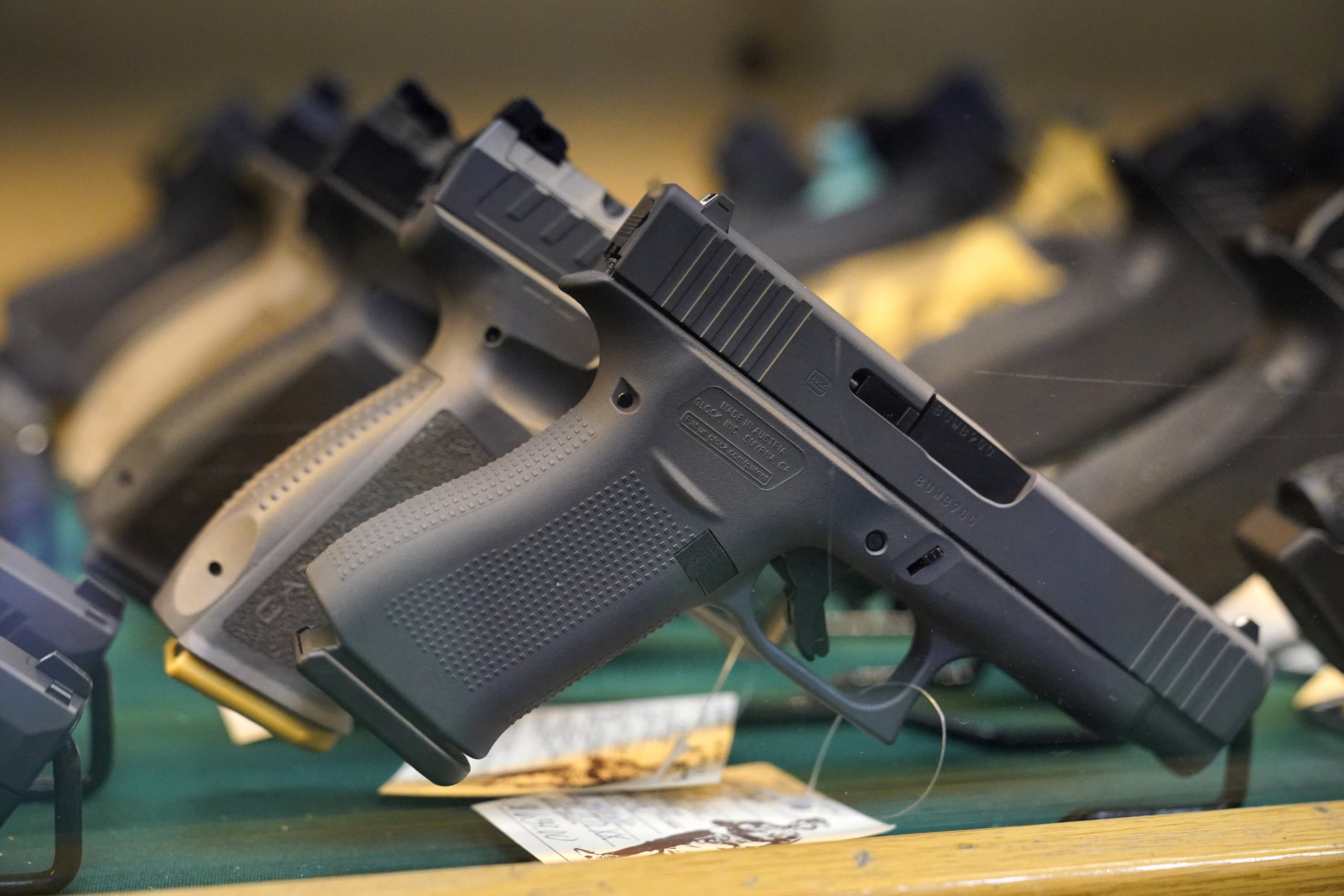 Judge knocks down law in Minnesota preventing certain adults from obtaining gun permits