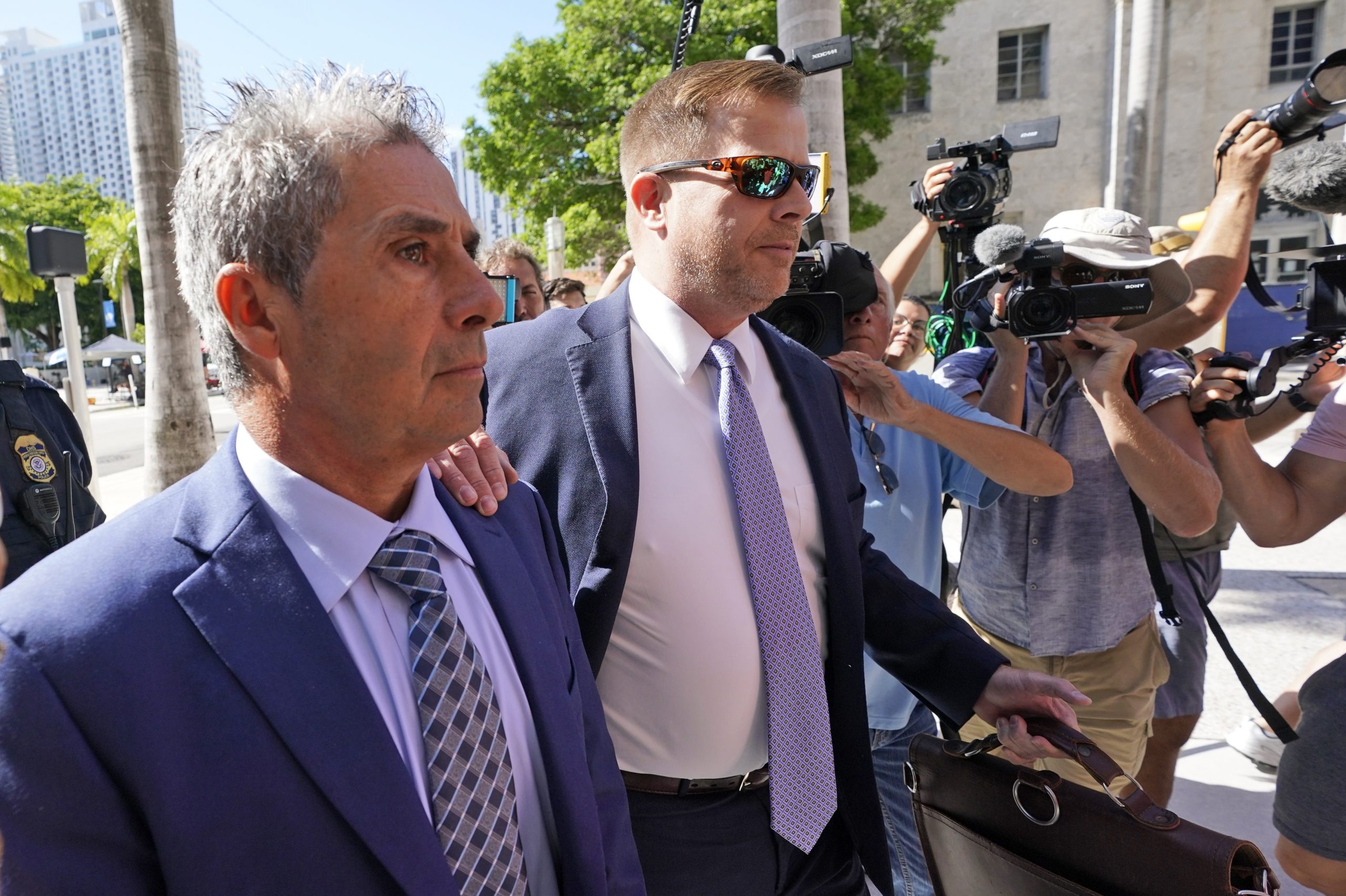 Donald Trump trial: Carlos De Oliveira, Mar-a-Lago property manager, released on $100,000 bond