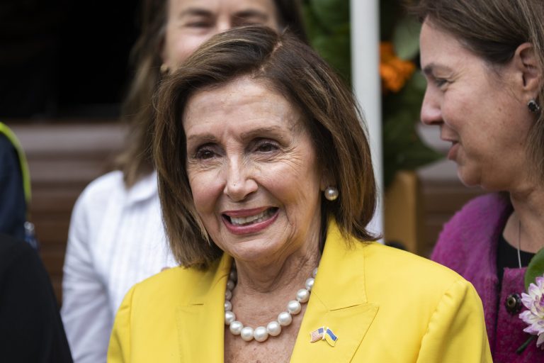 Pelosi denies McCarthy claims she promised to back him in vote to kick him from office