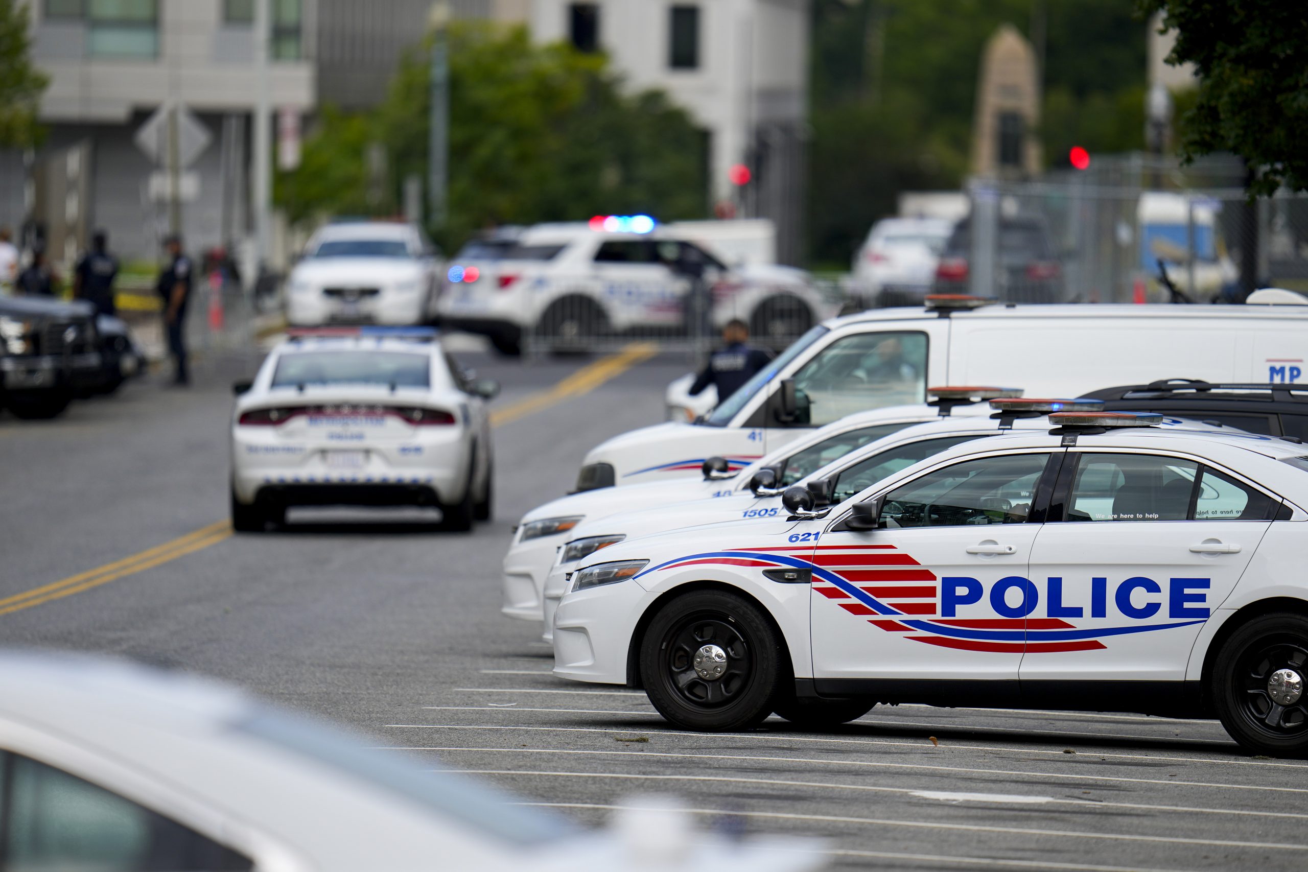 3 killed in Southeast Washington, D.C., mass shooting