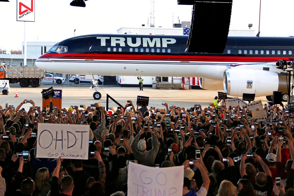 Trump Force One back on the move