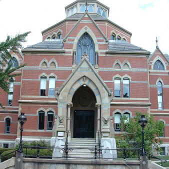 Brown University Maintains Campus Ban on ROTC