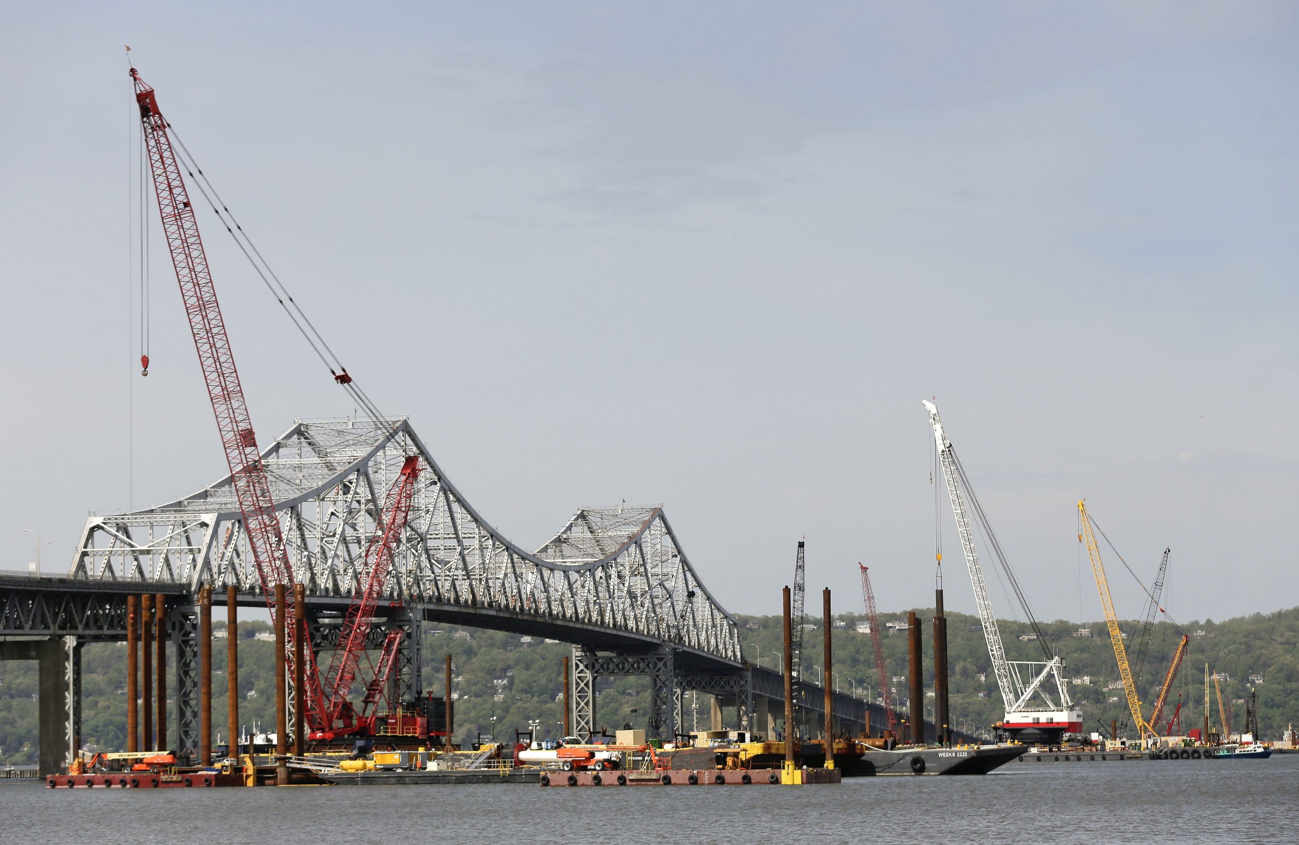 The tricky politics of infrastructure spending