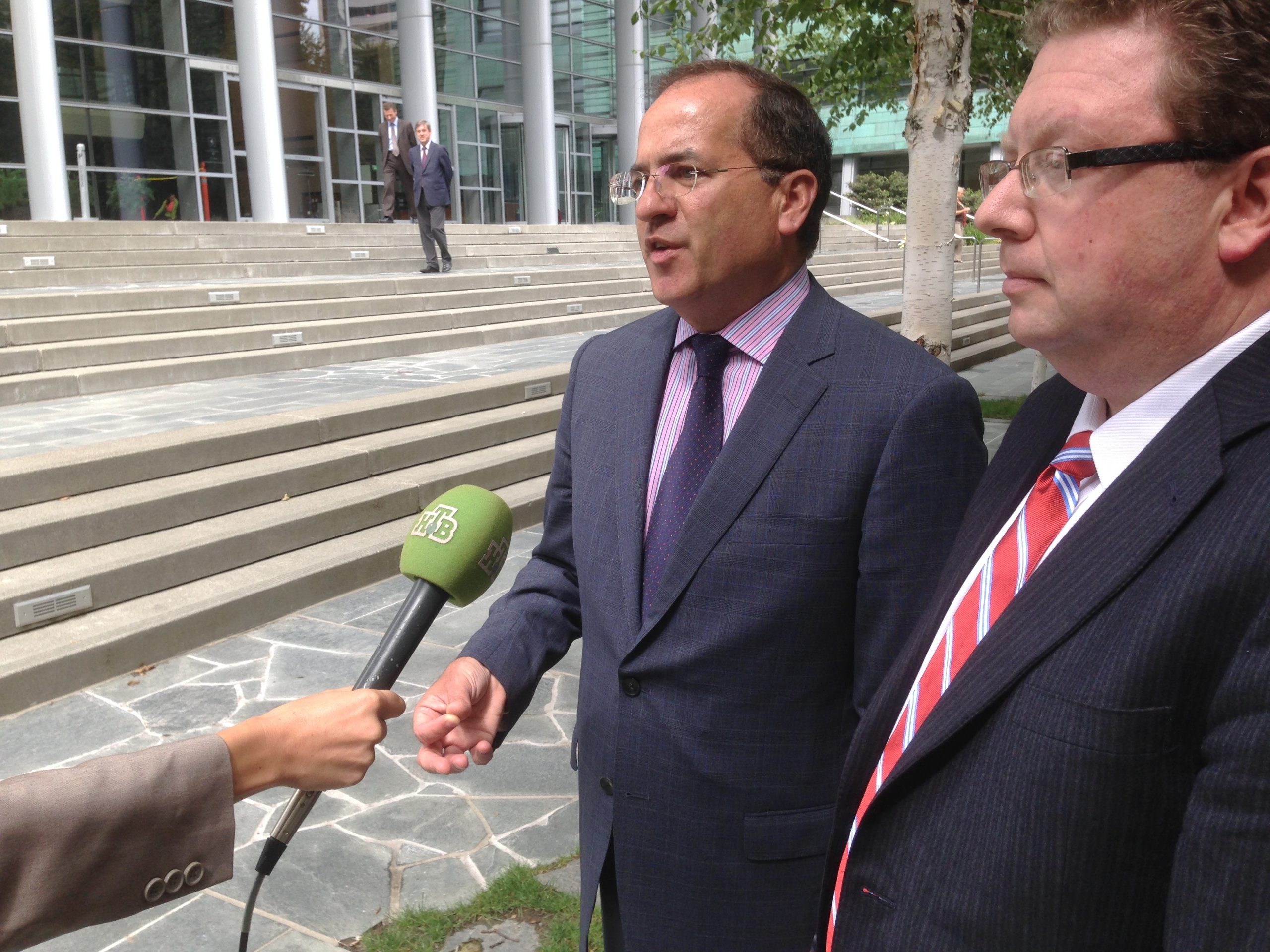 Russian hacking suspect ordered held until trial