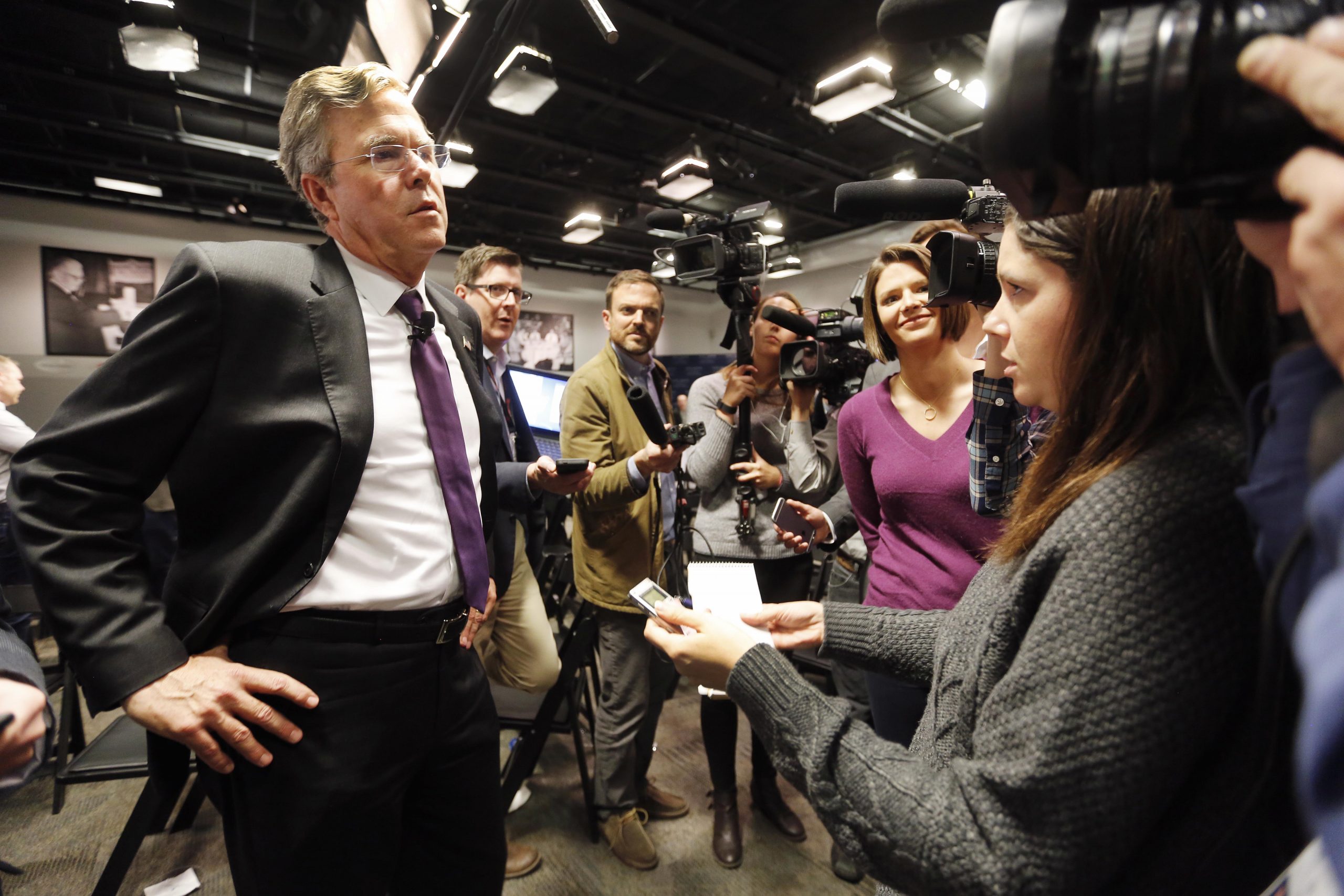 Noonan: Bush could be a ‘hero’ by withdrawing