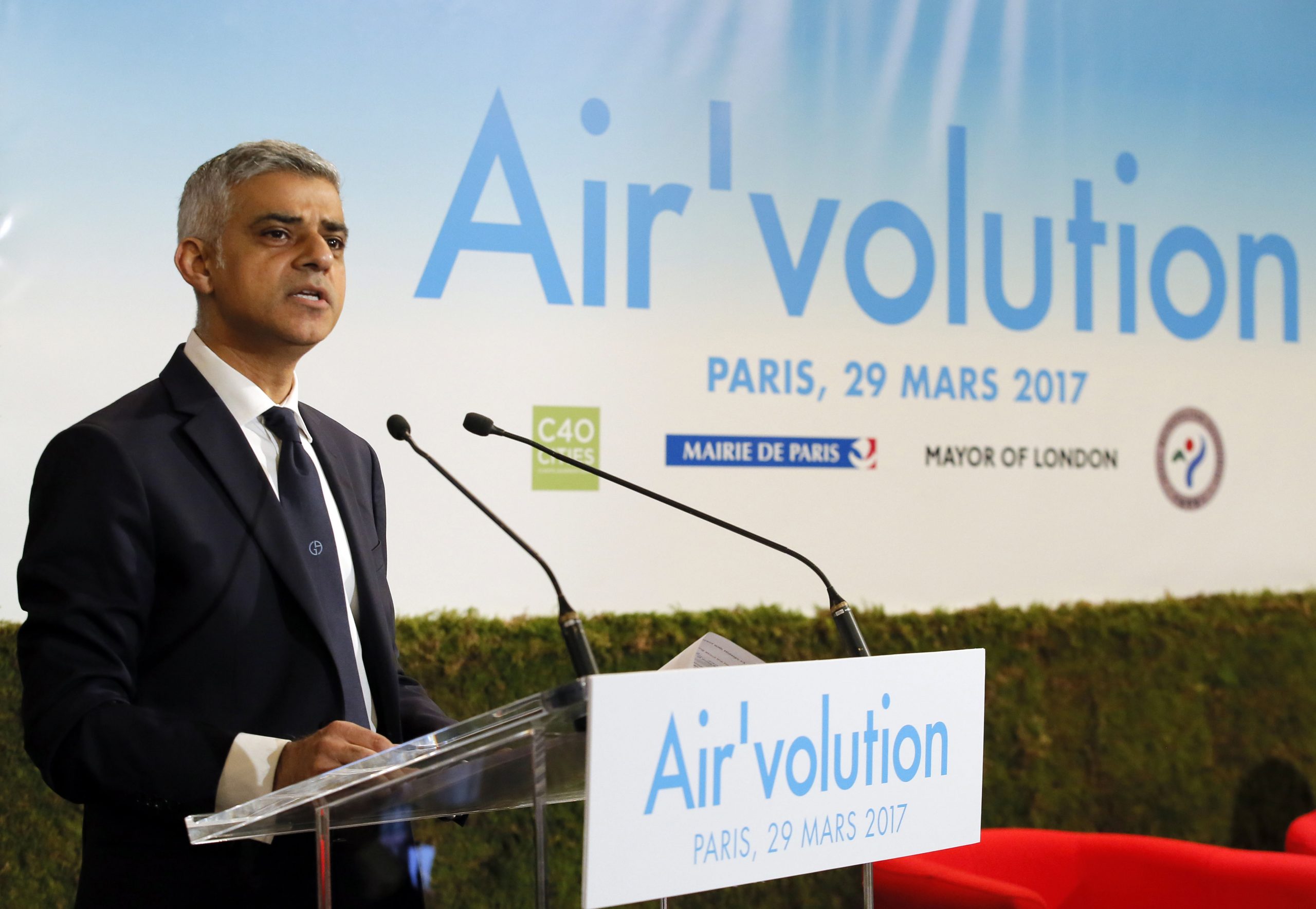 London mayor says Britain should refuse to ‘roll out the red carpet’ for Trump