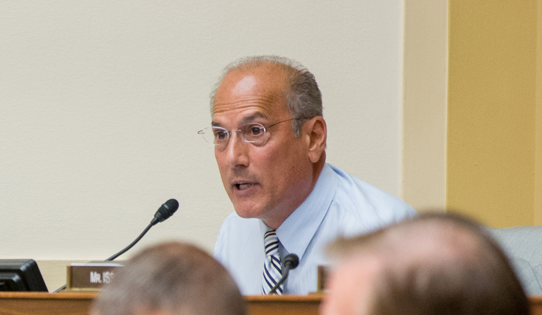 GOP Rep. Tom Marino resigns two months after voters re-elected him