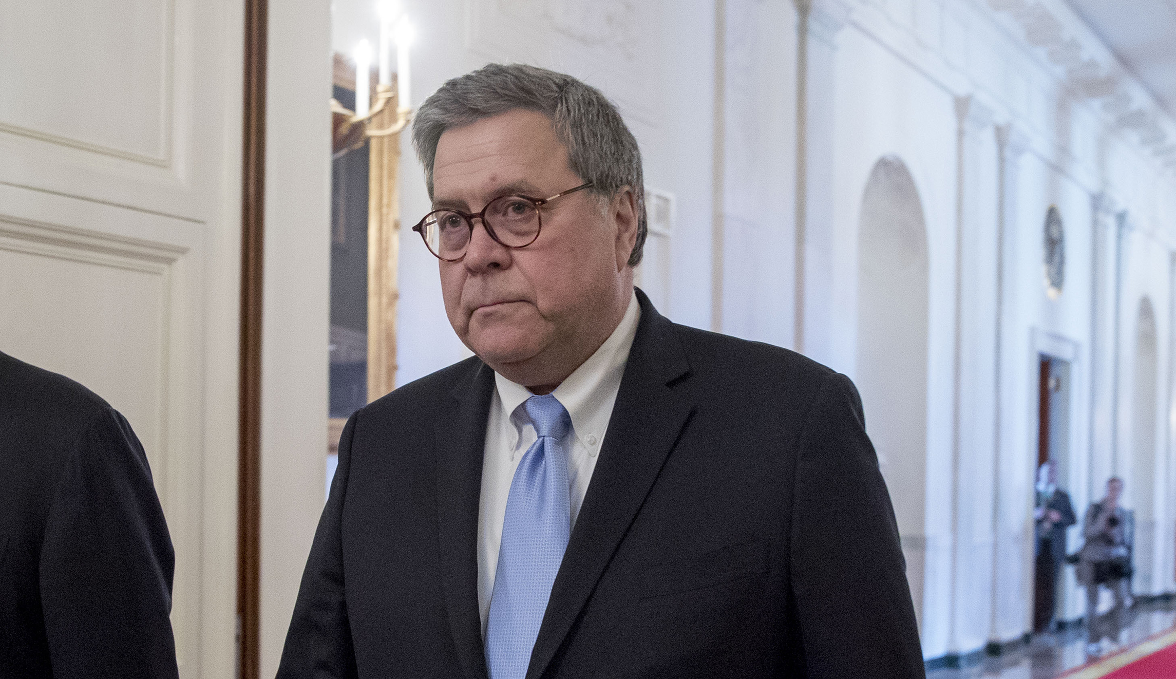 Conflicting accounts on Barr mulling early exit from Justice Department