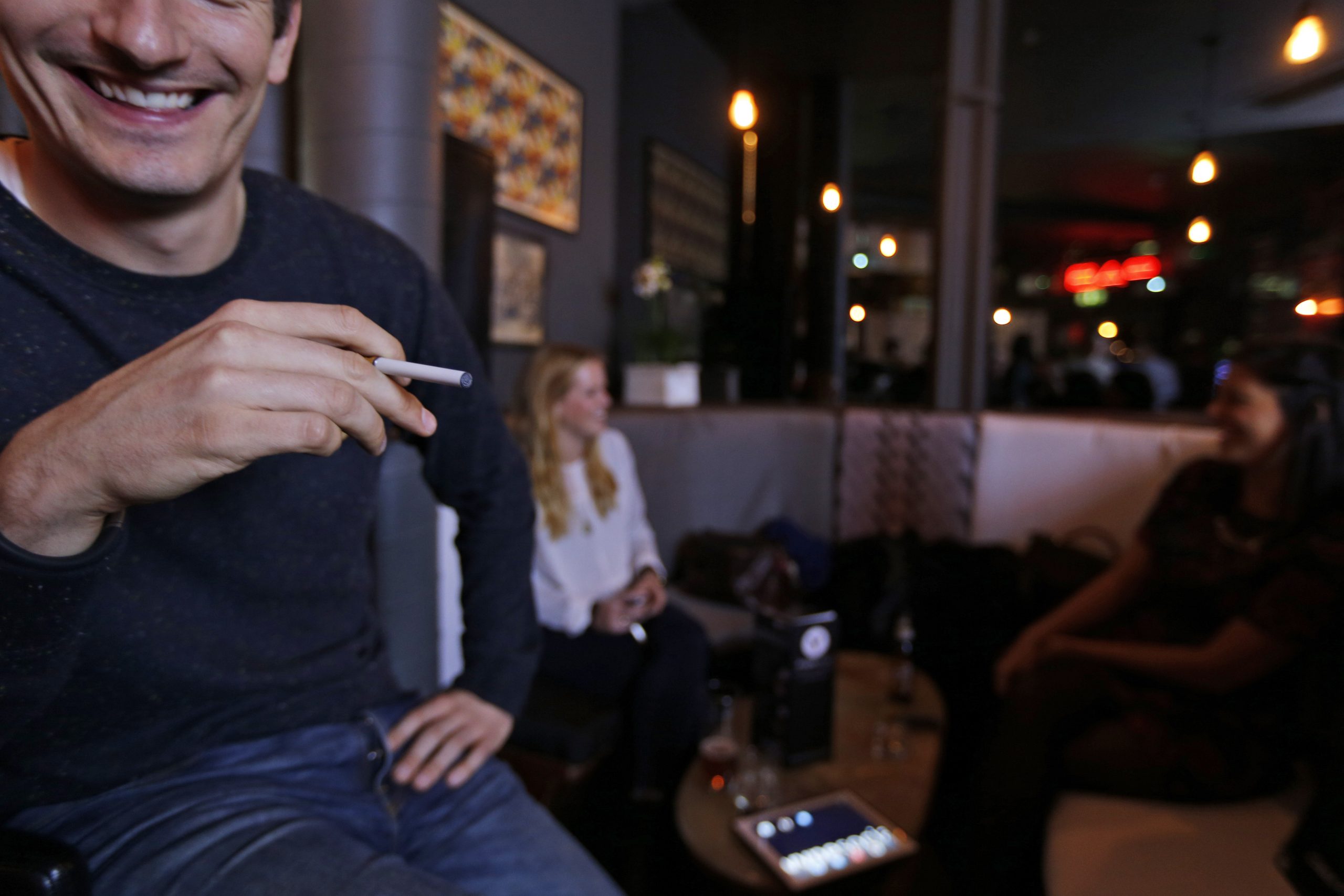 Smoke shops back e-cigarette regulations to protect themselves