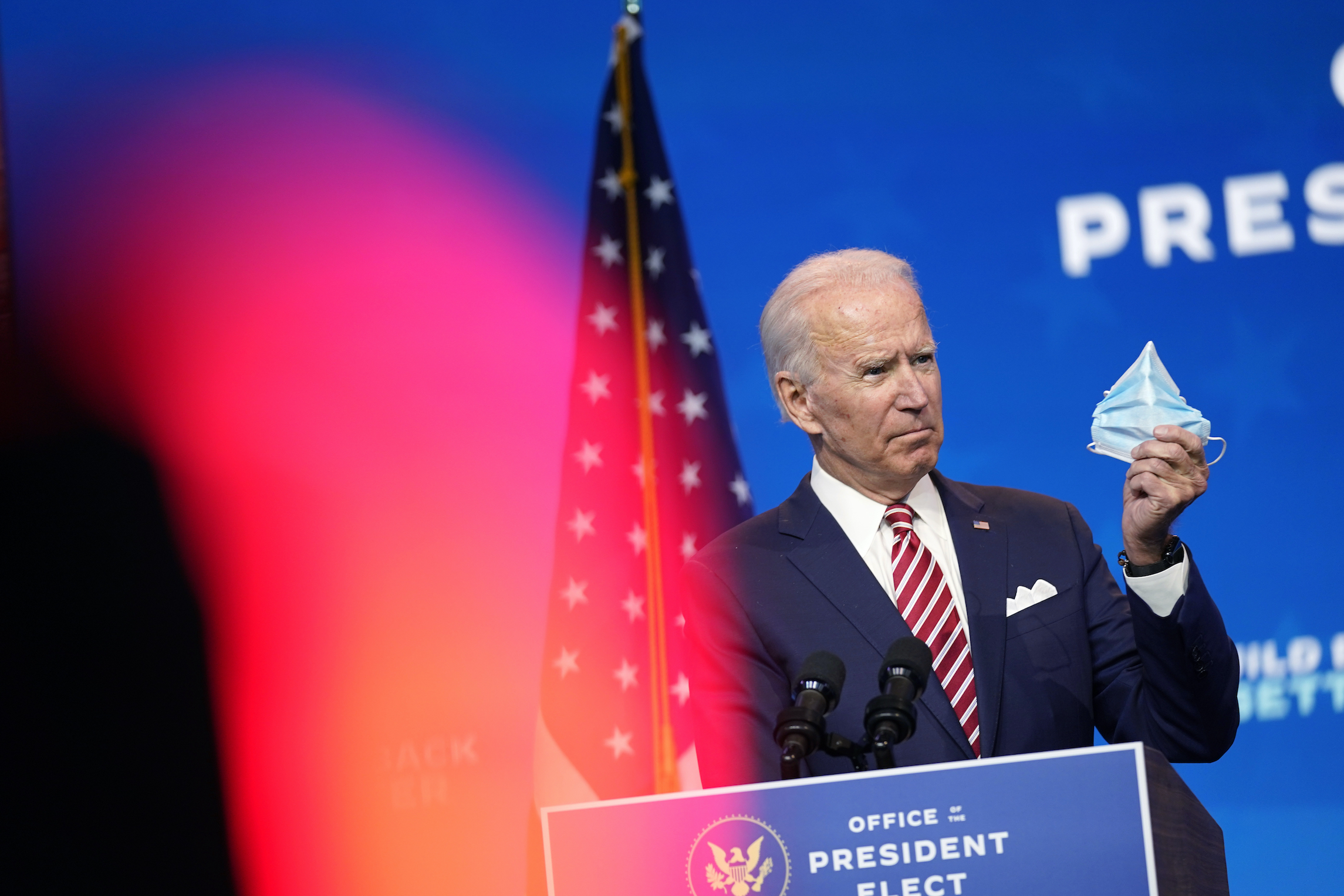 Biden strikes softer tone on lockdowns as coronavirus cases surge