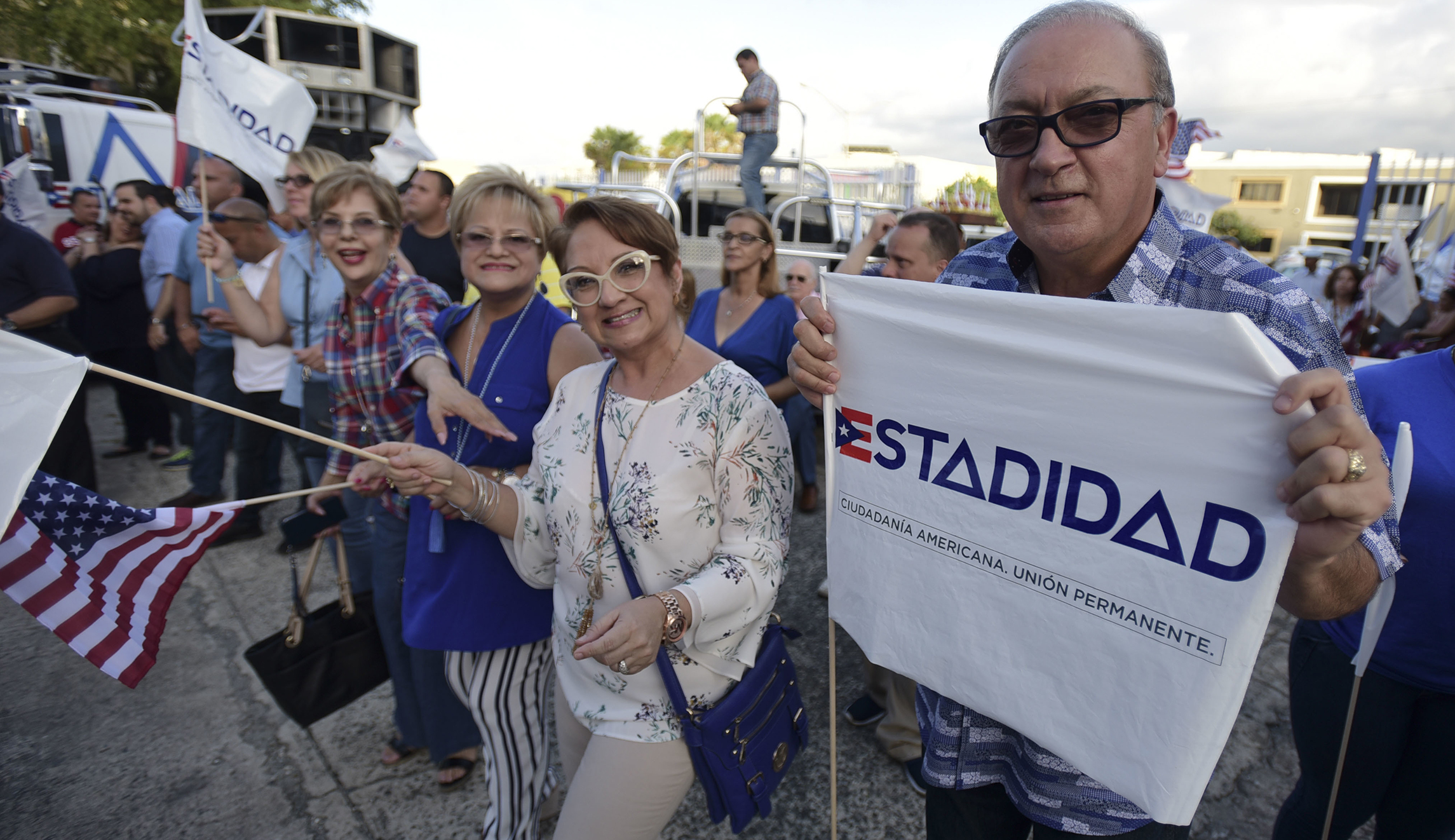 Puerto Rico officials will lobby Congress for statehood