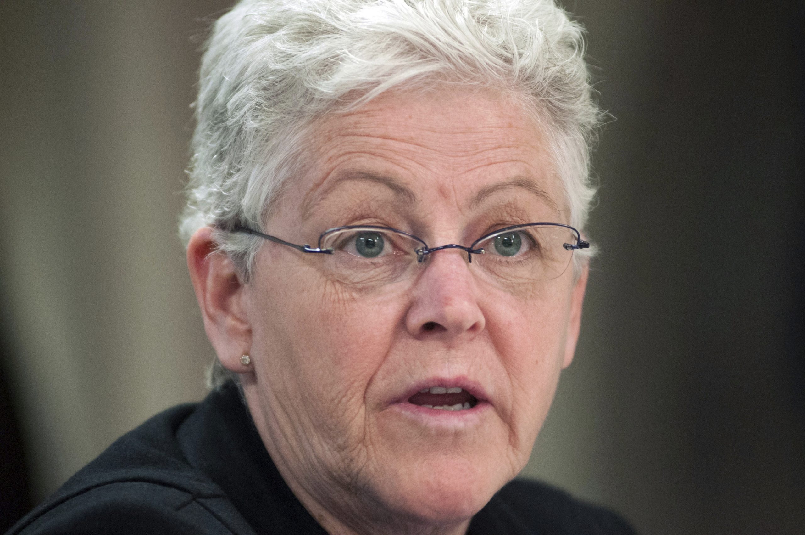 Reporter protests being ‘detained’ by Capitol police for trying to question EPA head Gina McCarthy