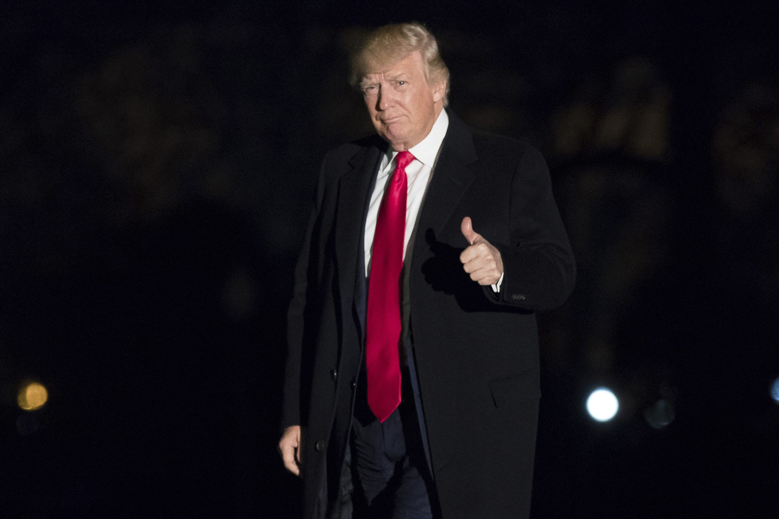 ‘Santa Trump’ starts to deliver for immigration hawks