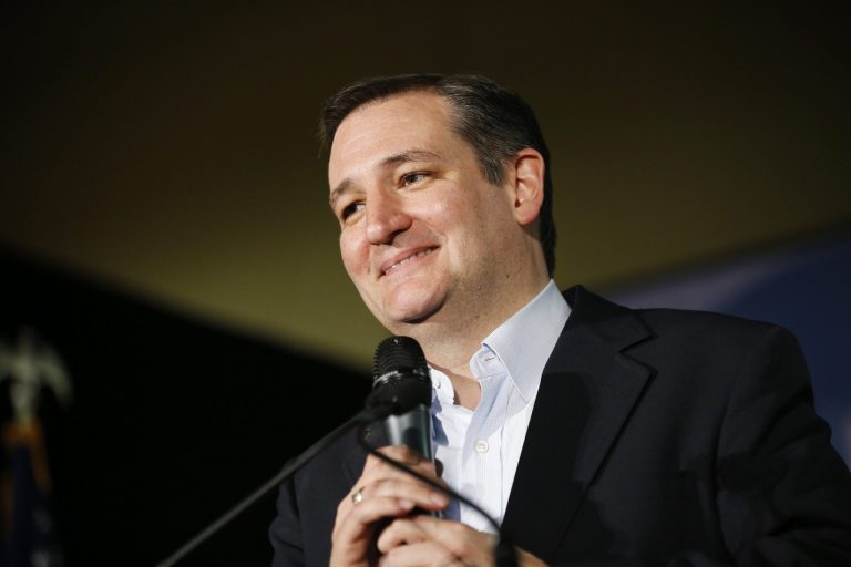 A new Monmouth poll shows Texas Sen. Ted Cruz carrying a 15-point lead over fellow Republican presidential hopeful Donald Trump. (AP Photo/John Locher)