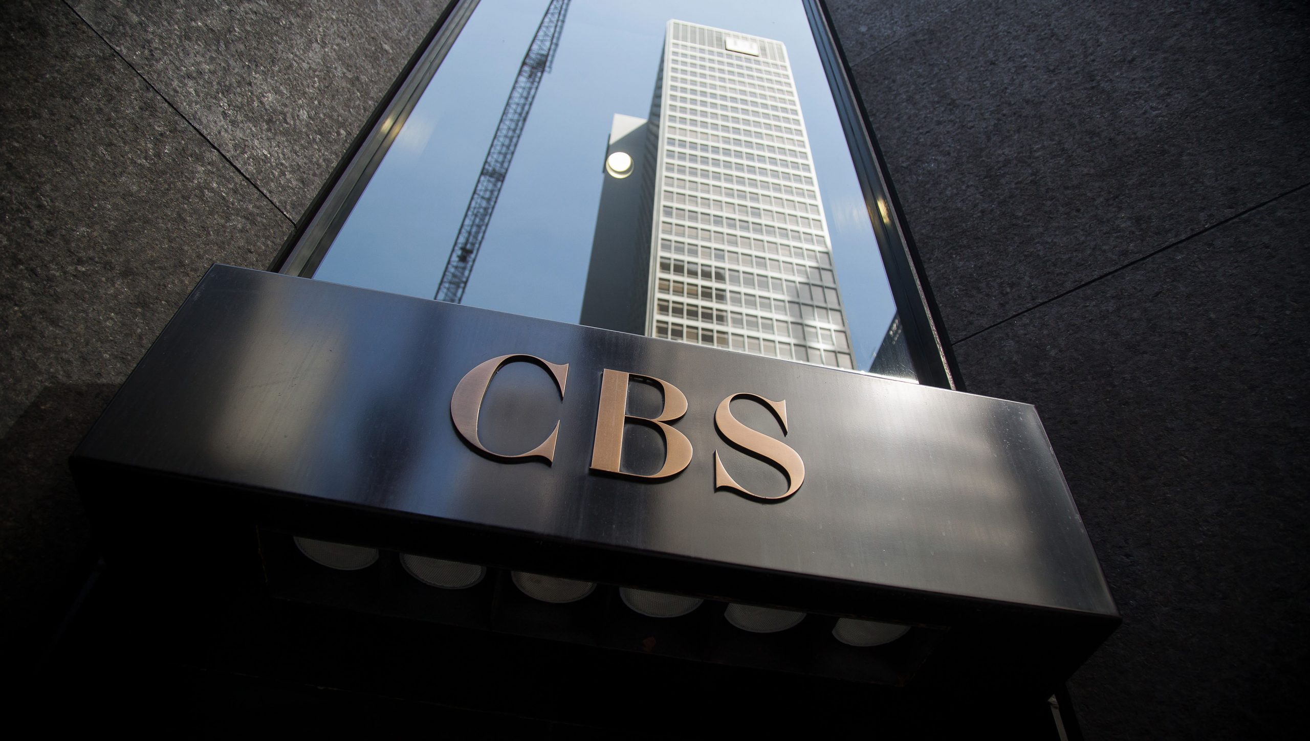 60 Minutes producer sues CBS for gender discrimination