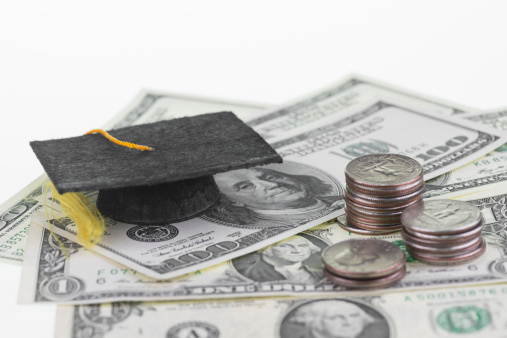 A previous Congressional Budget Office report estimated the government will pocket an additional $185 billion in profits on new student loans made over the next 10 years. (Photo: Thinkstock)