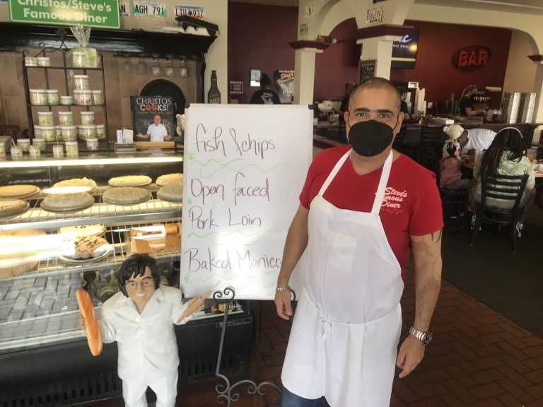 Florida spring breakers reinvigorate economy as businesses welcome them with open arms