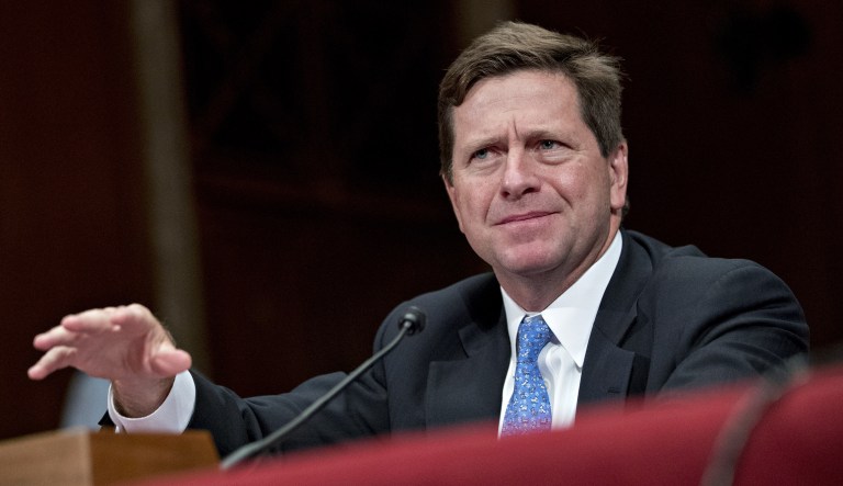 Jay Clayton, chairman of the Securities and Exchange Commission, said that regulators have been warning investors to think twice about putting money into cryptocurrencies because they might run afoul of U.S. securities laws and lack protections (Andrew Harrer/Bloomberg)