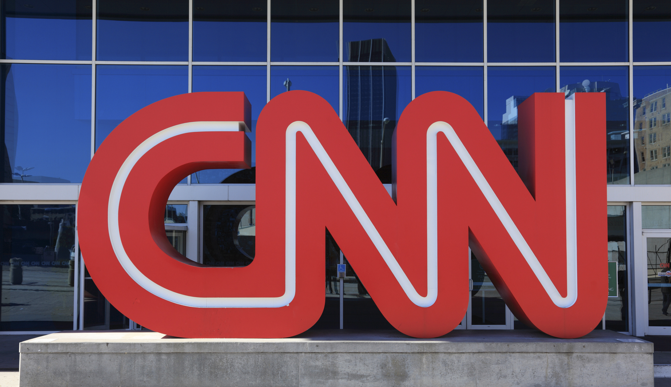 Court gives CNN win in labor dispute