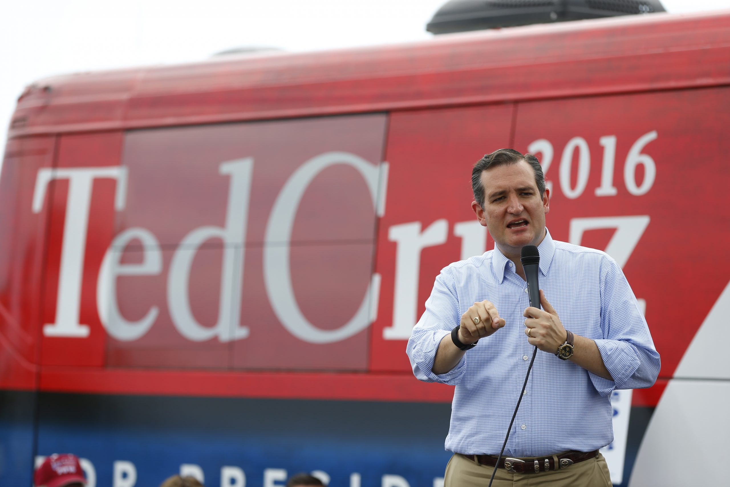 Ted Cruz readies 36-county Iowa bus tour