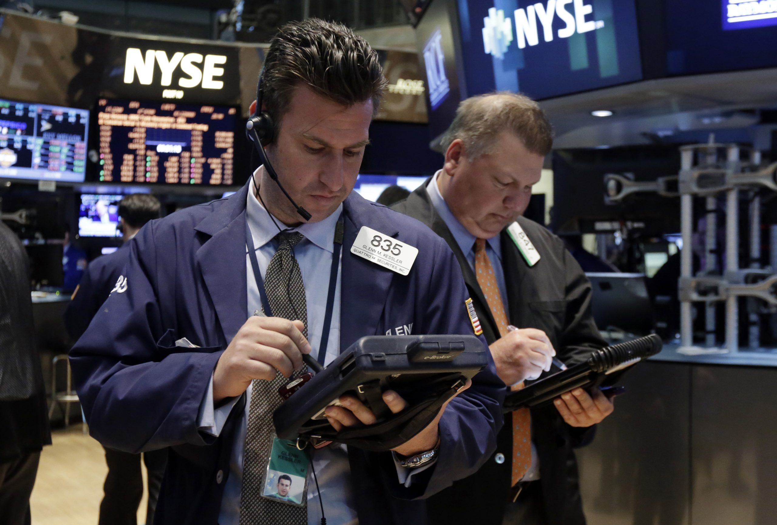 Stocks move higher as more earnings roll in